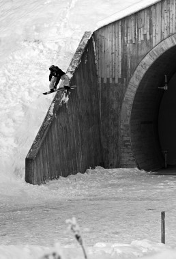 cb_11_Friedl_May-boardslide-Arlberg-SW©eignerphoto